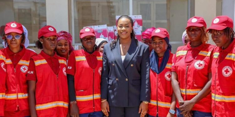 Croix rouge sénégalaise : La Première Dame Absa Faye s’engage à porter leurs préoccupations auprès des autorités compétentes