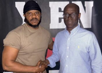 Taxaw Saytu : Y EN A MARRE rencontre le député Thierno Alassane Sall