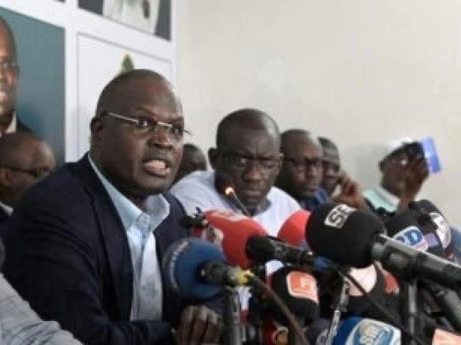 Réforme du CNJS : La jeunesse du FDR exige l'arrêt immédiat du processus !