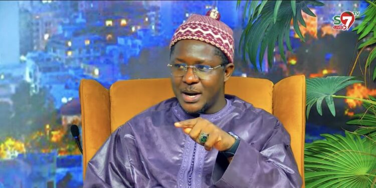 Cheikh Bara signe et persiste : « Diomaye a reçu Amadou Ba, ancien PM »