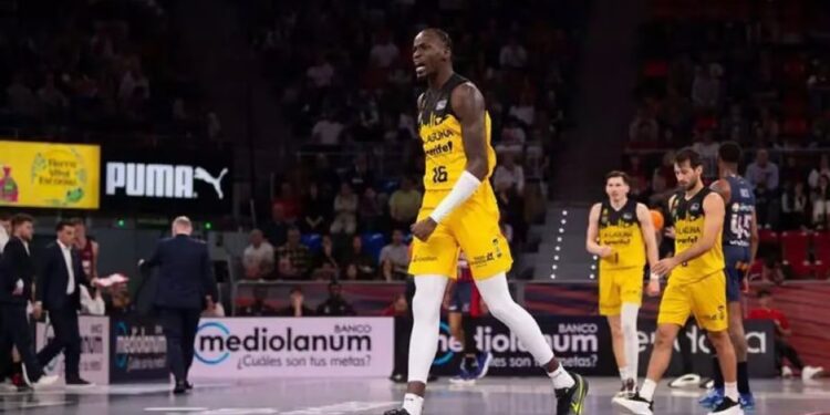 Ibou Badji rebondit en Chine et rejoint les Shenzhen Leopards