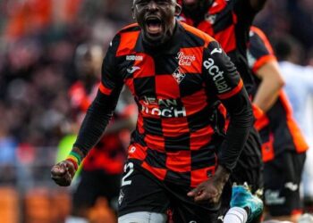 Mercato : le Betis fonce sur Bamba Dieng, Fribourg reste à l’affût