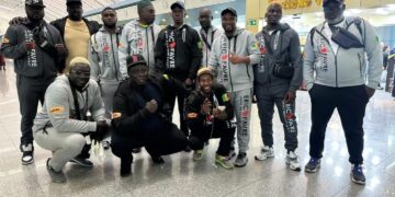 Les géants de la lutte sénégalaise débarquent à Paris