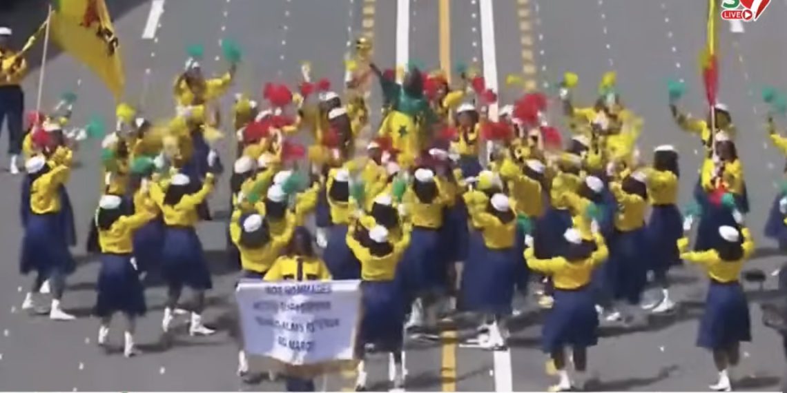 4 Avril : Les Majorettes de l’APLE de Thies rendent hommages aux 18 supporters détenus au Maroc (Vidéo)