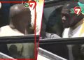 Parcelles – L’arrivée mouvementée de Modou Lo très serein en compagnie de Franc (Vidéo)