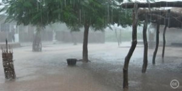 Matam : une pluie hors saison surprend les habitants de Salalatou