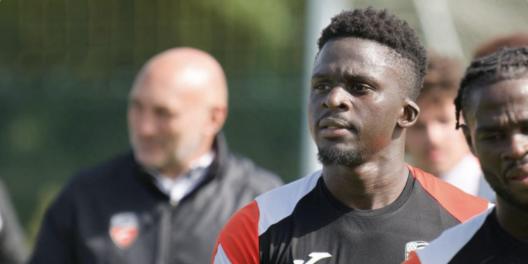 Football : Bamba Dieng annonce son départ du FC Lorient