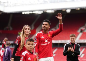 Casemiro fait ses adieux à Manchester United * Clap de fin entre Casemiro et Manchester United