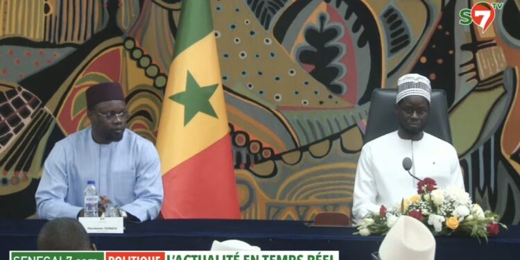 Accord entre le Gouv. et les Syndicats : Le Président Diomaye Faye remercie son Premier ministre
