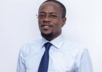 « LA DESTRUCTURATION DE NOTRE ADMINISTRATION ATTEINT SON PAROXYSME », ( Par Abdou mbow )