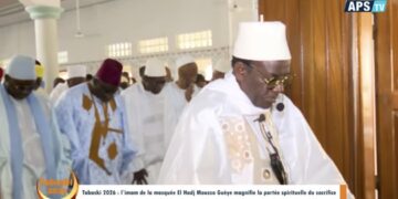 Tabaski : Des fidèles effectuent la prière à la mosquée Imam El Hadj Moussa Gueye de Fenêtre Mermoz, ce mercredi