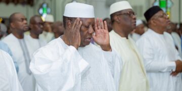 Tabaski 2026 : Alassane Ouattara a accompli la prière à la Grande Mosquée de la Riviera Golf