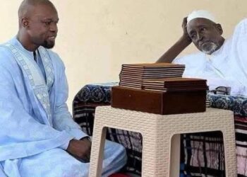 Ousmane SONKO : « Un père, un ami, un confident et un guide s’en est allé »