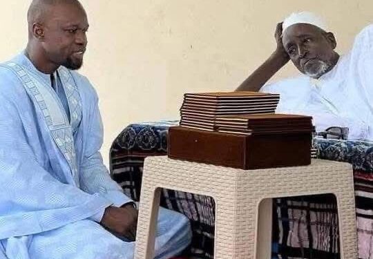 Ousmane SONKO : « Un père, un ami, un confident et un guide s’en est allé »