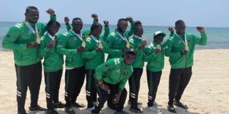 Le Sénégal surclasse l’Afrique en lutte de plage avec quatre médailles aux Championnats d’Afrique