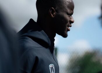 Mercato : Moustapha Mbow en vue en Premier League et en Europe