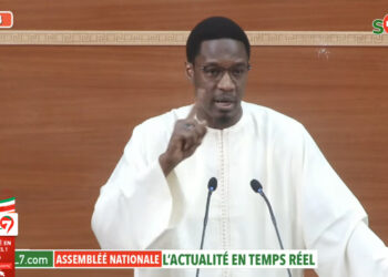 « L&rsquo;assemblée n&rsquo;est pas une cour de récréation… » : Pape Djibril bombarde encore les députés de Pastef (Vidéo)
