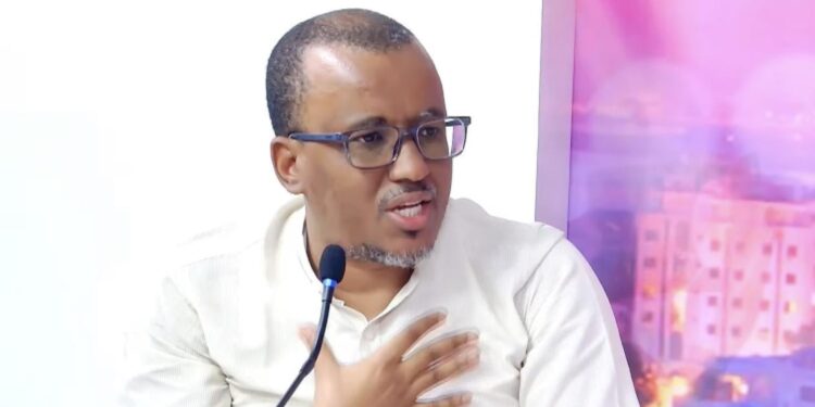 Guéguerre Diomaye Vs Sonko : Oumar Sow égratigne les Opposants enfermés dans des calculs politiciens…