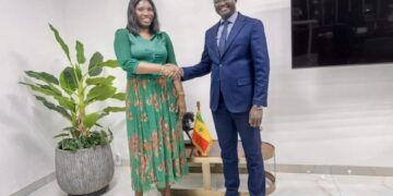 Reçue par Yankhoba Diémé : Mame Awa Ndoye retirée du groupe WhatsApp MONCAP-SANTÉ de PASTEF