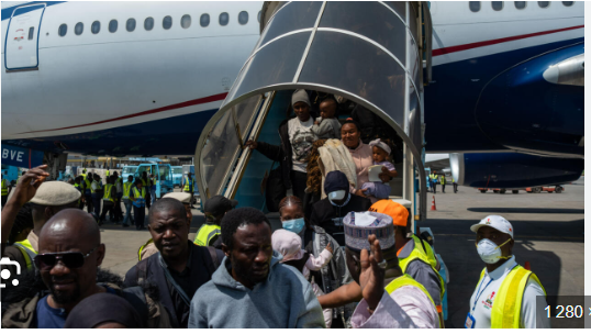 L'Afrique du Sud annonce avoir renvoyé 2745 étrangers en une semaine