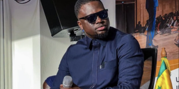 Diplomatie : Le président Bassirou Diomaye Faye nomme Thione Niang ambassadeur itinérant