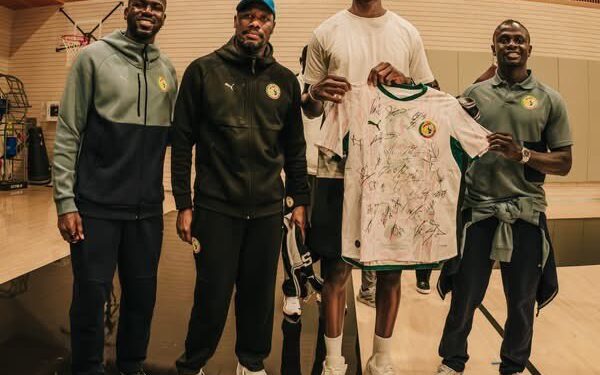 Les Lions posent leurs valises au Texas et visitent le centre d’entraînement des Spurs