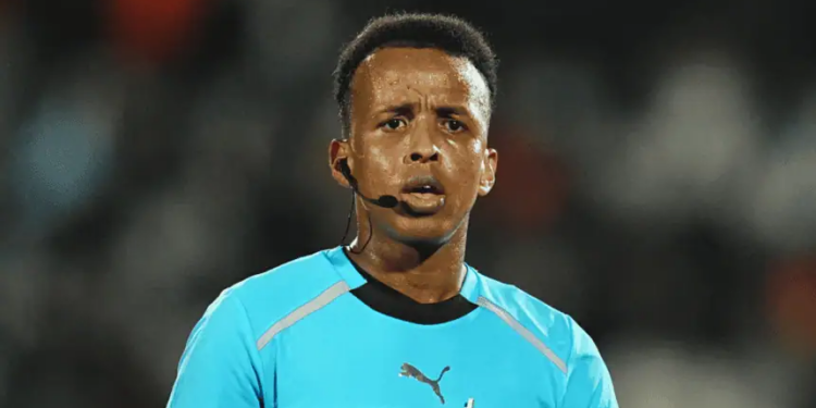Refoulé des États-Unis, l’arbitre Omar Artan Abdulkadir réagit avec classe