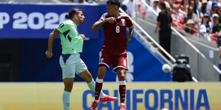 Mondial 2026 : Boualem Khoukhi offre au Qatar le premier point de son histoire