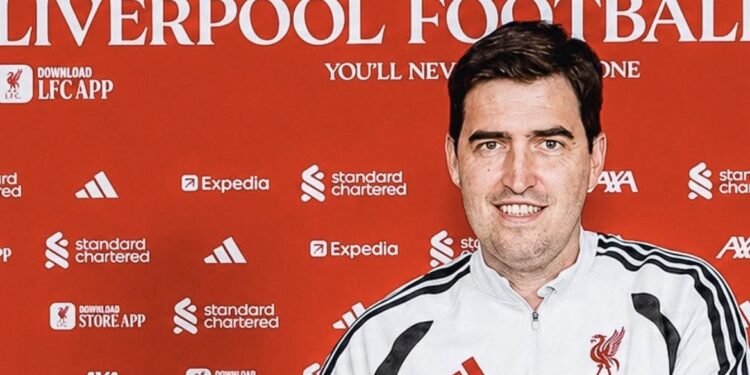 Officiel : Andoni Iraola est le nouvel entraîneur de Liverpool !