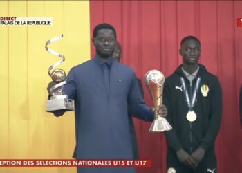 Palais : Les trophées de la CAN U15 et U17 présentés au Président de la République