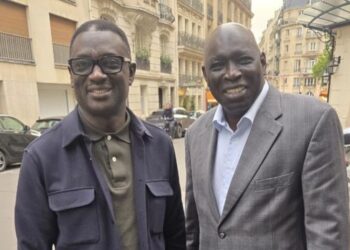 Paris : Rencontre entre Madiambal Diagne et Moundiaye Cissé