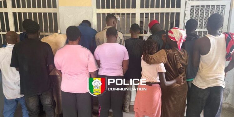 Plage de Soumbédioune : Interpellation de treize (13) candidats à l’émigration clandestine
