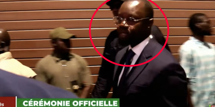 Congrès de Pastef : l&rsquo;arrivée majestueuse d&rsquo;Ousmane Sonko dans la salle (Vidéo)
