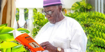 Décès du Pr Moustapha Kassé : le Sénégal perd une figure majeure de l’économie