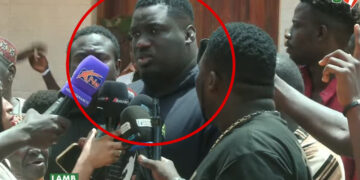 200% Guédiawaye : Le roi des arènes Sa Thiès débarque chez Lac de Guiers 2 « Doumako conseillé… » (Vidéo)