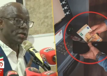 « l&rsquo;argent a disparu en 48 jours.. » TAS exploite en direct les documents reçus de la banque Santander (Vidéo)