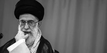 Iran : des funérailles grandioses pour Ali Khamenei