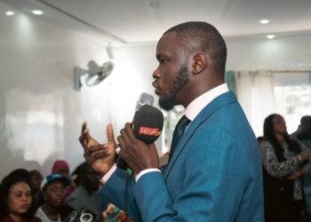 Après Fifi Diakhaté : Khoureychi Thiam retiré des groupes Whatapp du MONCAP