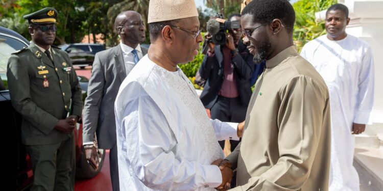 Audience au Palais : Macky remercie Diomaye et juge leur entretien « convivial et constructif »