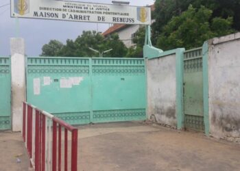 Affaire Farba Ngom : un agent pénitentiaire obtient une liberté provisoire, le parquet fait appel