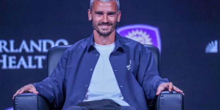 Antoine Griezmann : « Que Messi gagne le Soulier d’Or et Mbappé la Coupe du monde »