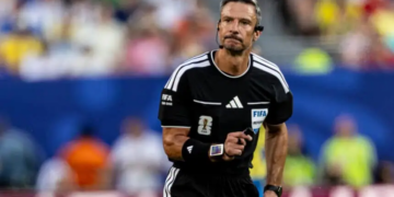 La FIFA confie la finale Espagne–Argentine à l’arbitre slovène Slavko Vinčić