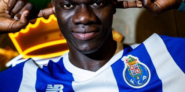 Mame Alassane Niang s’engage avec le FC Porto pour 2 M€