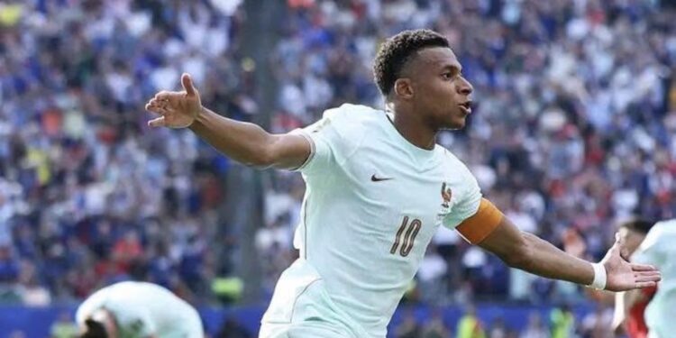 Mondial 2026 : La France s’impose face au Maroc et se qualifie en 1/2 finale !