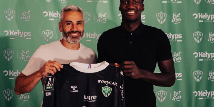 Mercato : Le gardien sénégalais Mamour Ndiaye (20 ans) s’engage avec l’AS Saint-Étienne