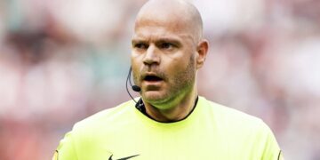 Ecarté de la Coupe du monde : L&rsquo;arbitre néerlandais Rob Dieperink retrouvé mort !