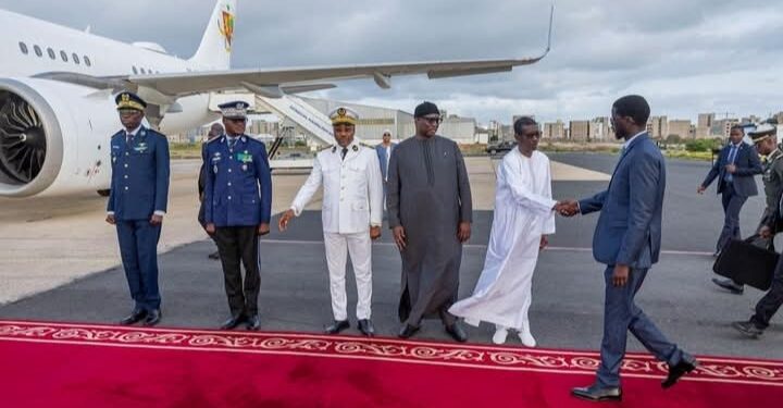 Le président Diomaye s&rsquo;envole pour Bamako