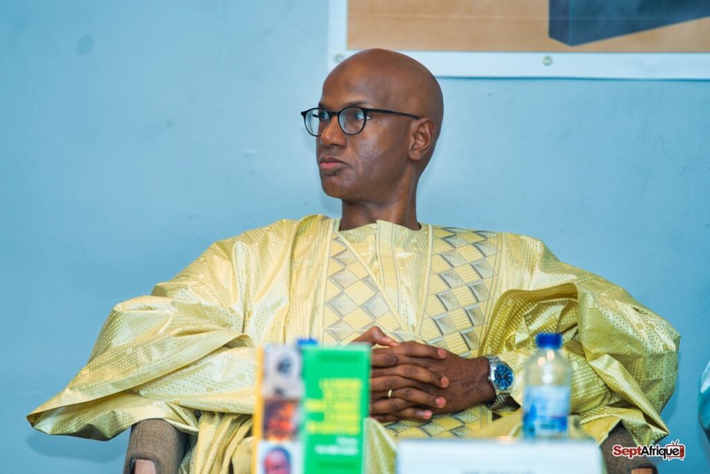 Succès de la cérémonie de présentation et de dédicace de l’ouvrage de Cheikh Mactar Diouf