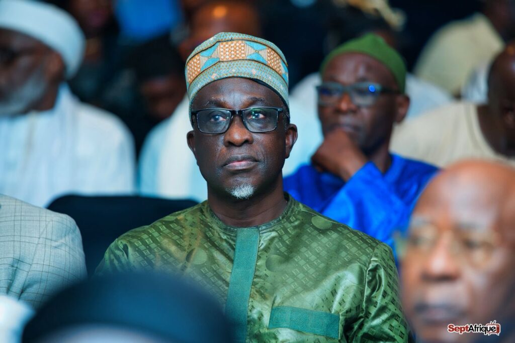 Succès de la cérémonie de présentation et de dédicace de l’ouvrage de Cheikh Mactar Diouf