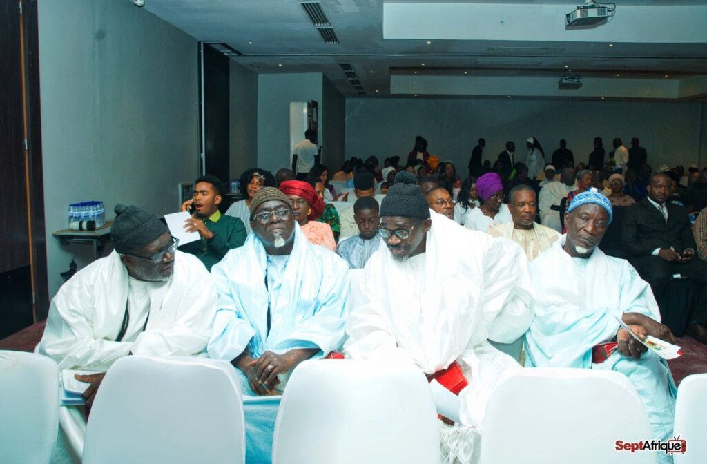 Succès de la cérémonie de présentation et de dédicace de l’ouvrage de Cheikh Mactar Diouf